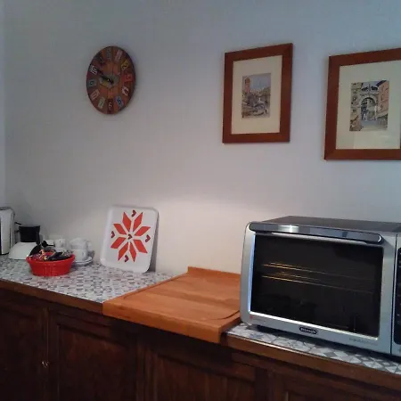 Bed and breakfast Mameli 41 3*