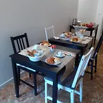 Oda ve Kahvaltı Mameli 41 3*